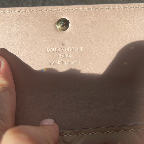 Louis Vuitton Vernis Sarah Wallet - Picture 3 of 14